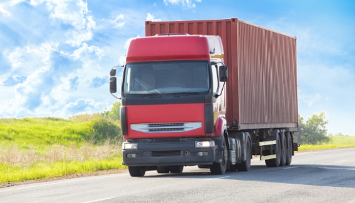 Saiba quais são seus direitos e prazos legais para indenização nos casos de sinistros de mercadorias no transporte rodoviário de cargas